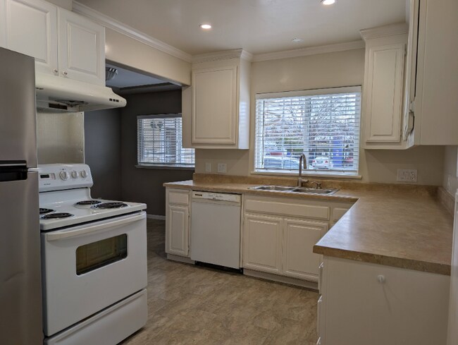 Foto del edificio - 3825 Union St