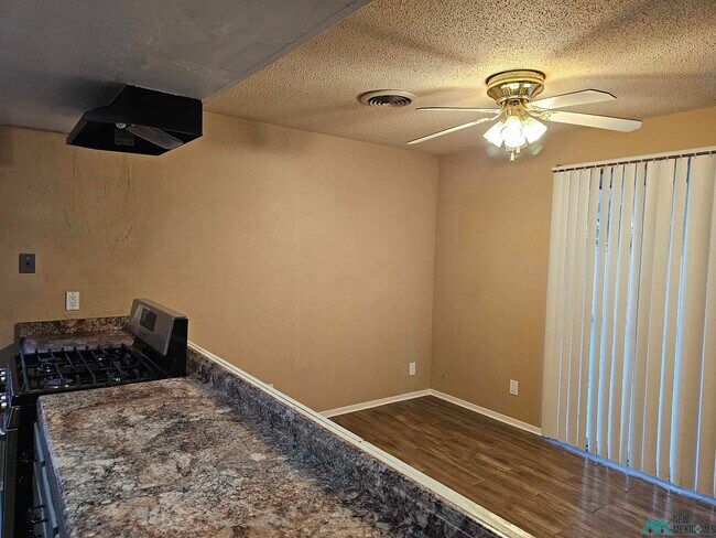 Foto del edificio - 1504 Layton Ct