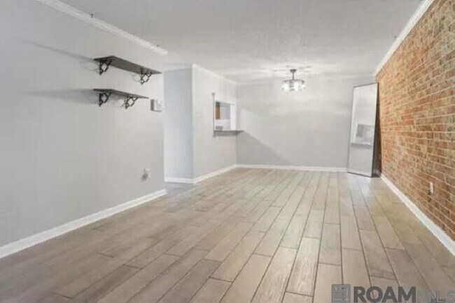 Foto del edificio - 3101 Highland Rd