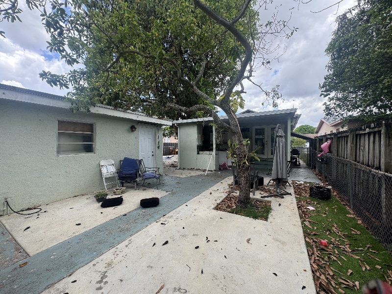 Photo - 258 E 12th St (Hialeah, FL)