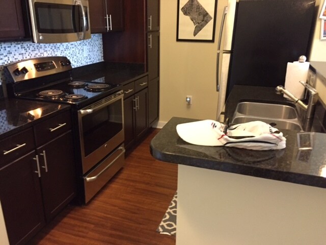 Granite/Stainless - 2197 Nolensville Pike