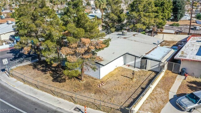 Foto del edificio - 612 N Bruce St