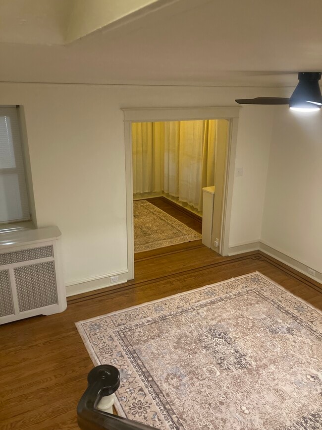 Building Photo - 4949 Sansom St