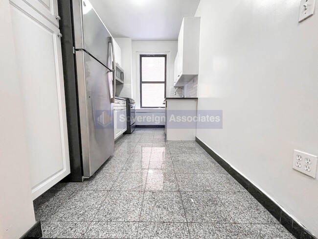 Foto del edificio - 664 W 163rd St