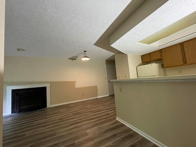 Foto del edificio - 5334 Darlington Rd