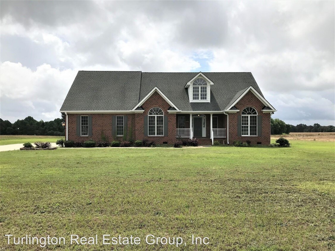 3806 Red Hill Church Rd, Coats, NC 27521 House Rental in Coats, NC