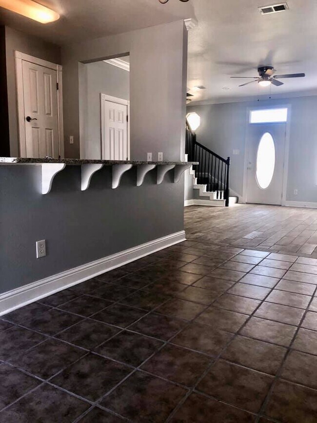 Building Photo - 1340 Tropical Cove