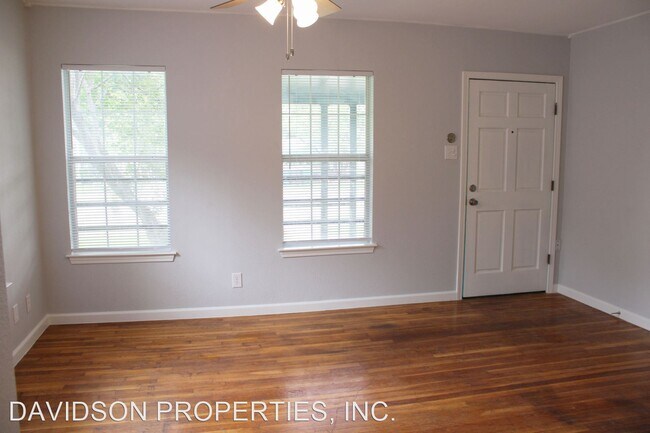 Building Photo - 1 br, 1 bath House - 504 Elmwood Dr
