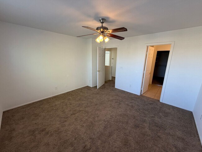 Building Photo - 9267 Wertz Ave