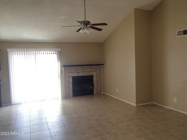 Building Photo - 4631 W Kimberly Way