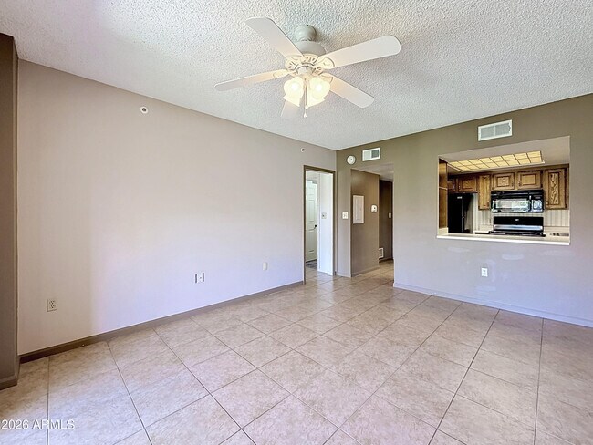 Foto del edificio - 10330 W Thunderbird Blvd