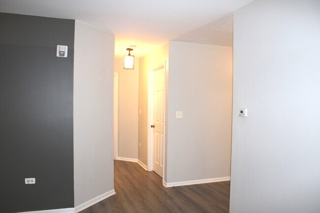 Foto del edificio - 2219 Waterleaf Ct