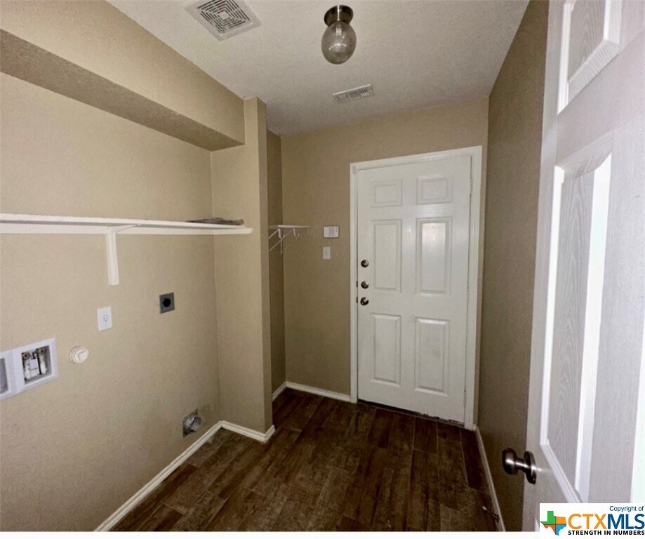 Foto del edificio - 5708 Birmingham Cir