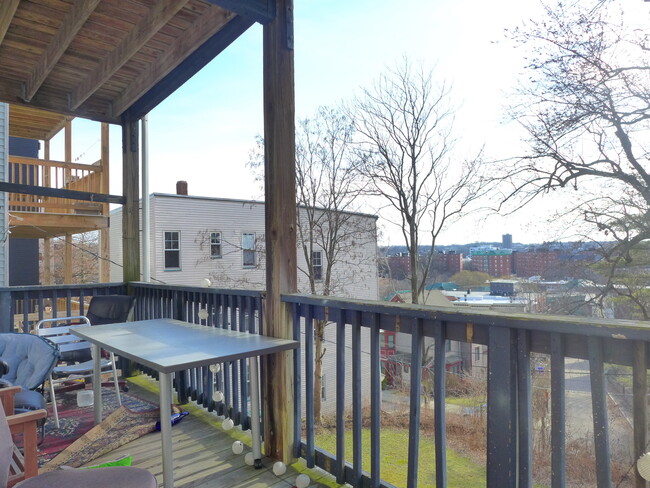 Building Photo - 60 Fisher Ave