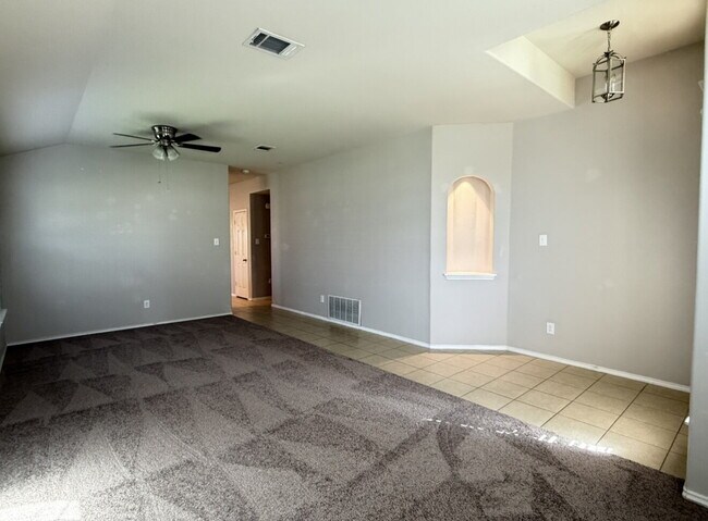 Foto del edificio - Comfort, Style & Privacy in the Heart of S...