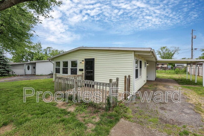 Building Photo - 873 Joyful St