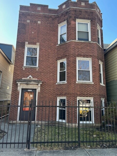 Building Photo - 4343 W Crystal St