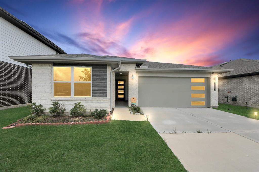 Foto principal - 7007 Fleetwood Crescent Wy