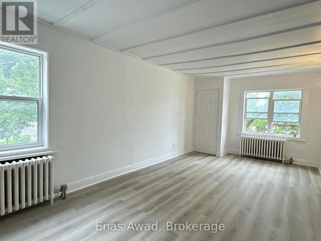 Building Photo - 64 Genest St