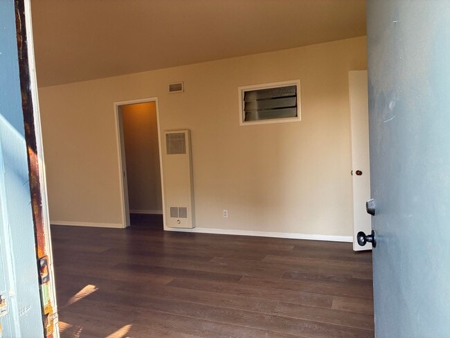 Building Photo - 1387 Eagle Vista Dr