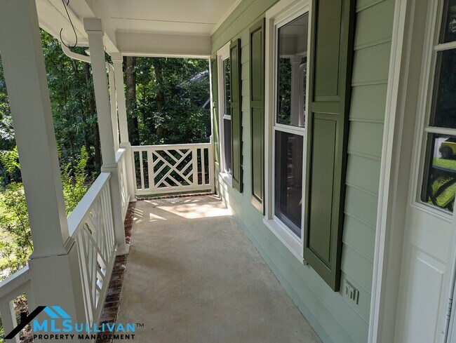 Foto del edificio - 5408 Ravenswood Pl