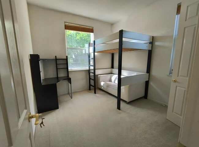 Foto del edificio - 2963 Audubon Cir