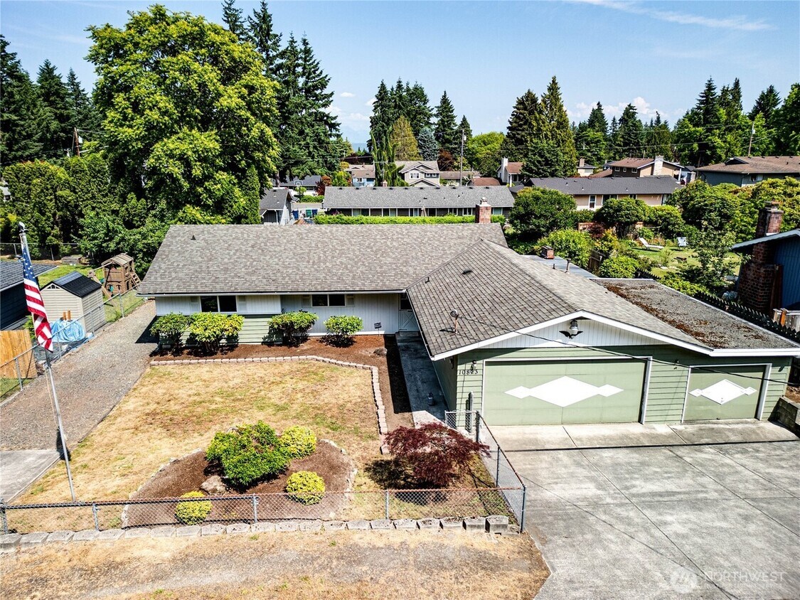 Primary Photo - 10823 35th Ave SE