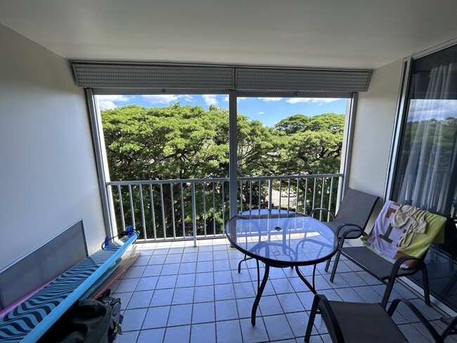 Foto del edificio - 2029 Nuuanu Ave