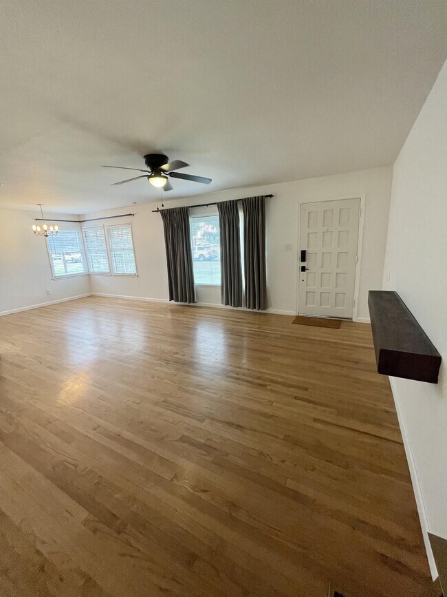 Foto del edificio - 2633 Alder St