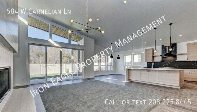 Building Photo - 584 W Carnelian Ln