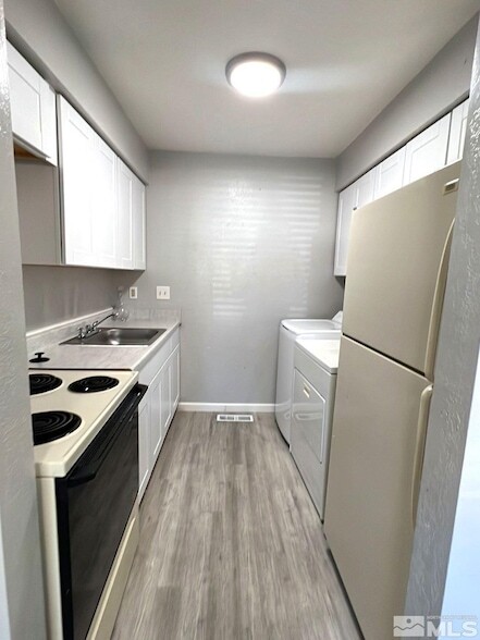 Building Photo - 1799 York Way