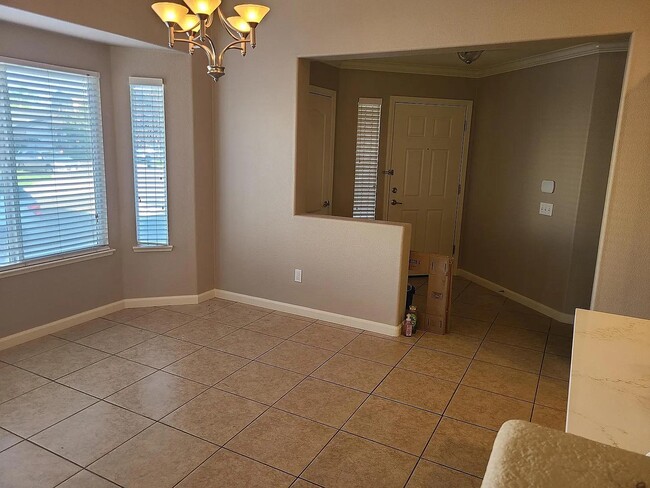 Foto del edificio - 2327 Hearthsong Ct