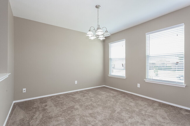 Building Photo - 3512 Cayman Dr