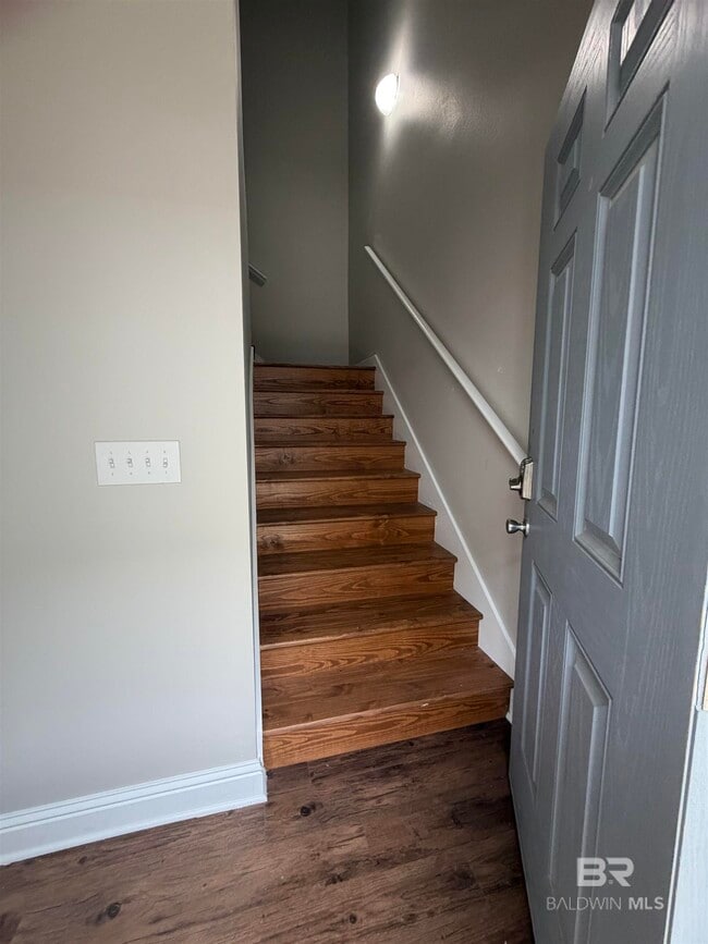 Building Photo - 31172 Thicket Wy