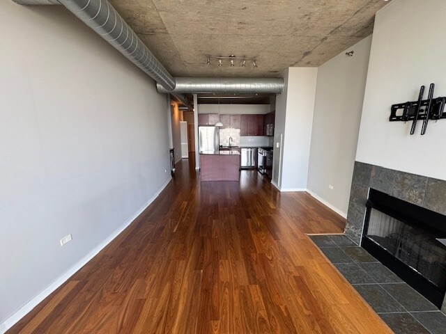 Foto del edificio - 700 N Larrabee St
