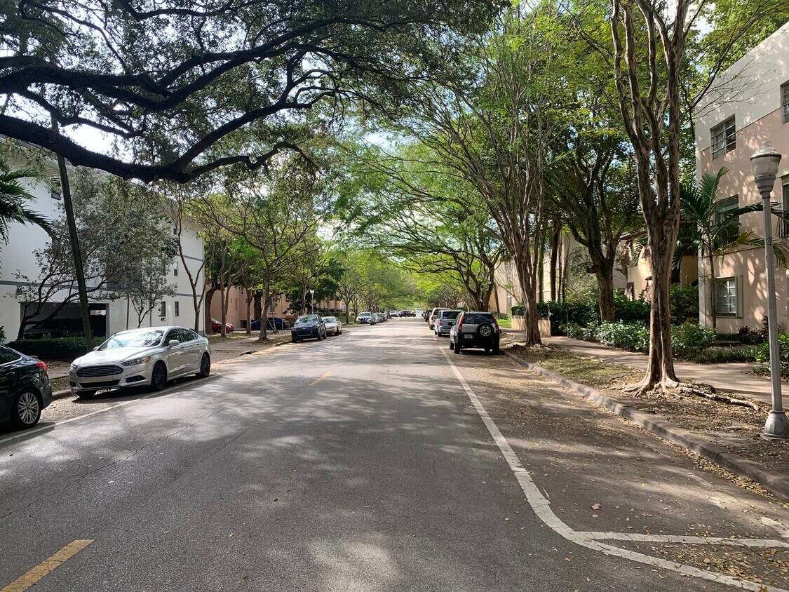 1110 Salzedo St Unit 1A, Coral Gables, FL 33134 Condo for Rent in Coral Gables, FL