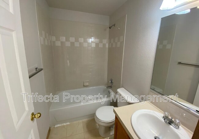 Foto del edificio - 1333 Fairfield Ave