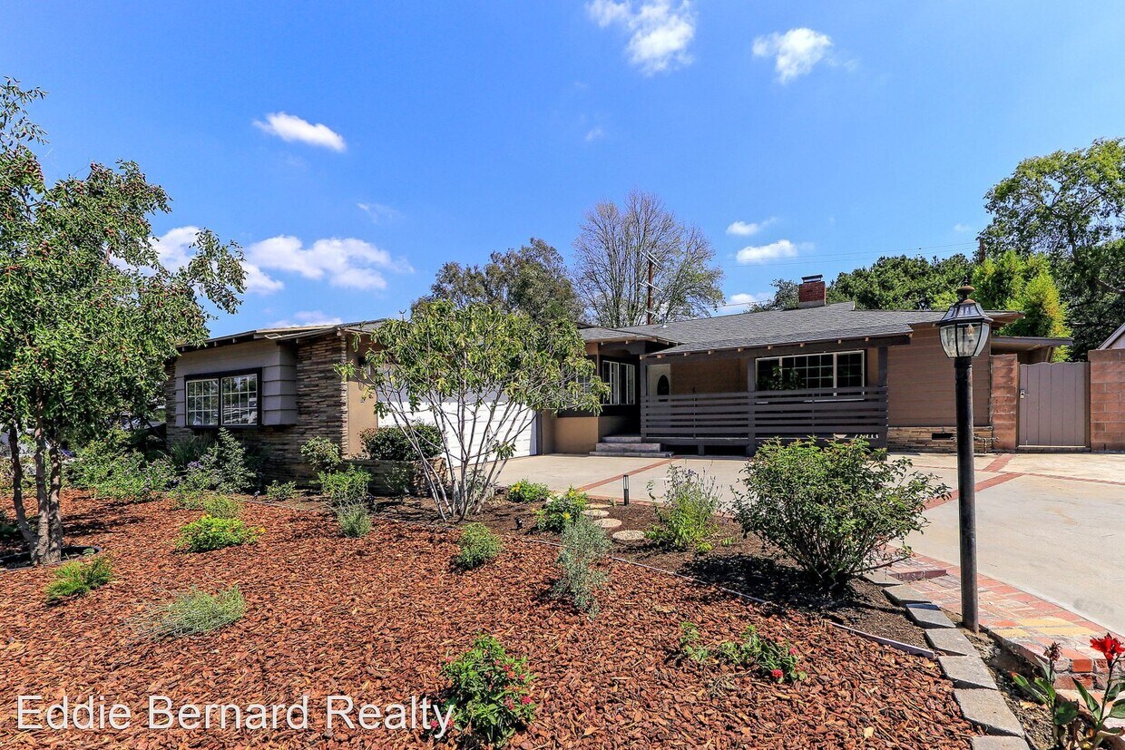 Primary Photo - 3 br, 2 bath House - 5448 Forbes Ave.