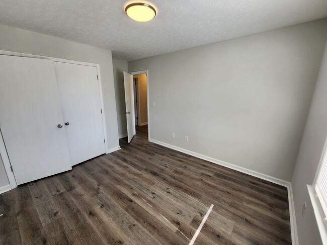 Building Photo - 6219 Browning Dr