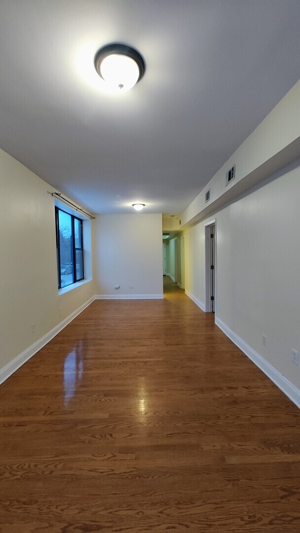 Foto del edificio - 4201 S Albany Ave