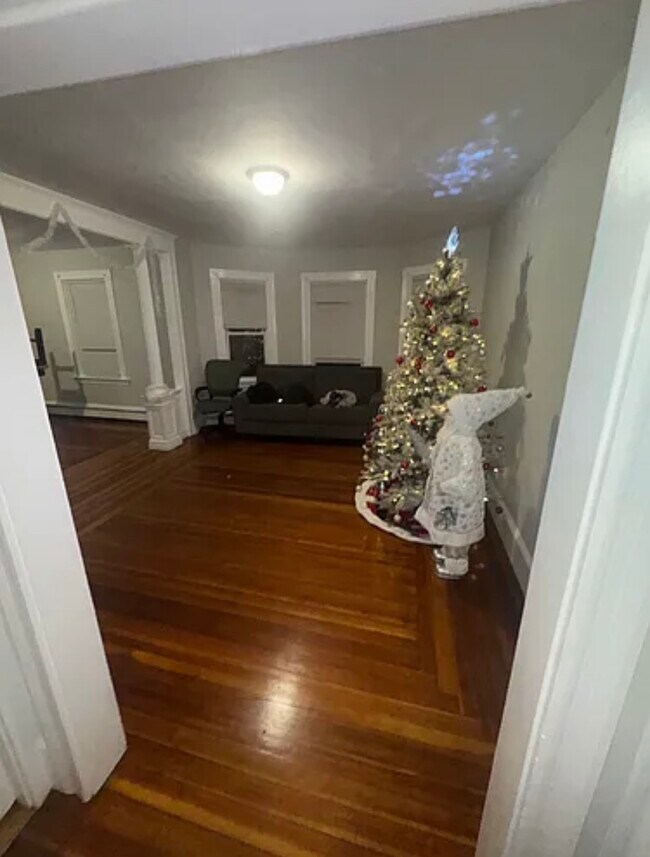 Foto del edificio - 64-66 Health Ave