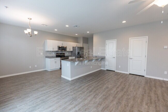 Foto del edificio - 2950 N 38th St