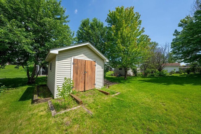 Foto del edificio - 1281 Applewood Way