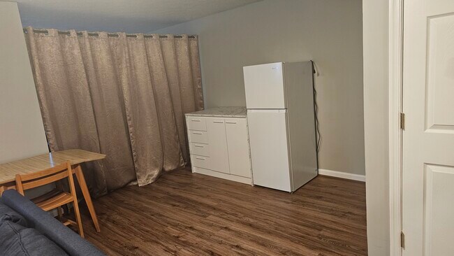 Foto del edificio - 4110 Lavender Ln