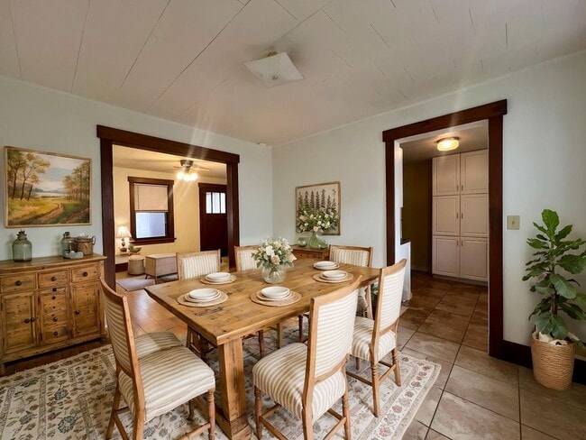 Photo - Shaolin Properties West (SHAWEST) Apartment