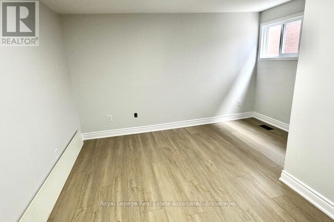 Building Photo - 246 Marlborough St