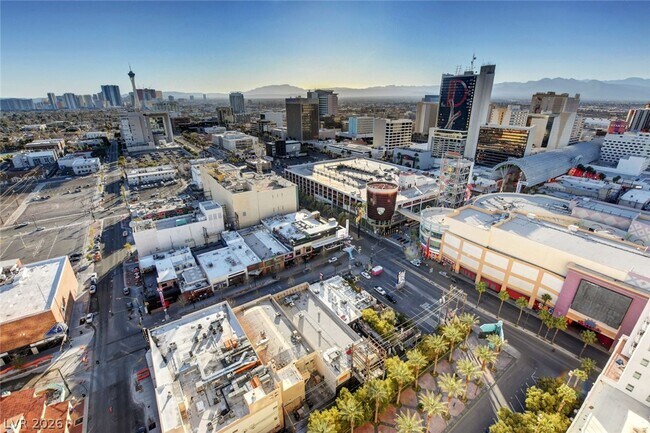 Building Photo - 150 S Las Vegas Blvd