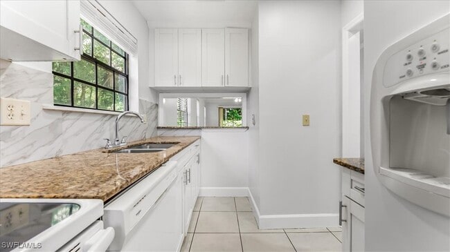 Building Photo - 5288 Treetops Dr