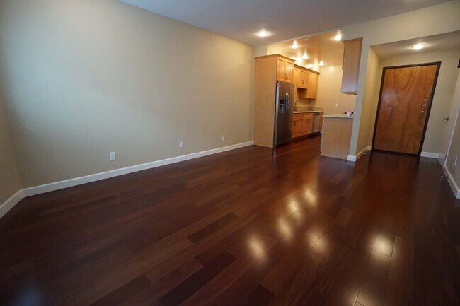 Living Room & Kitchen - 1818 Glendon Ave