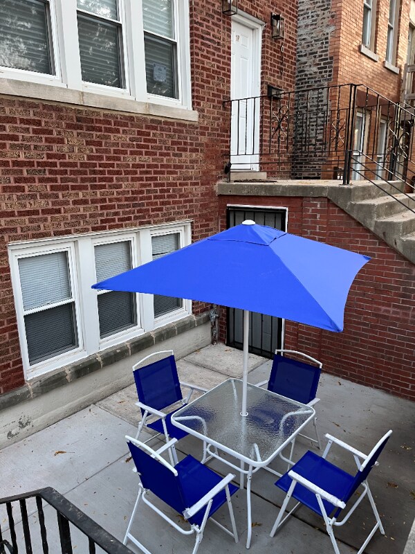 Foto principal - 1639 W 38th Pl